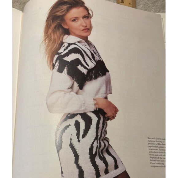 Knitting Wildlife Pattern Book By Ruth Herring & Karen Manners Handcover - Picture 10 of 13